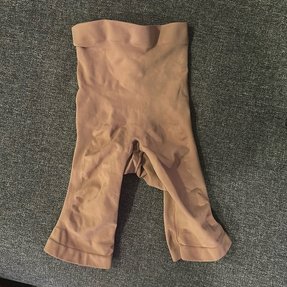 Skims Shapewear